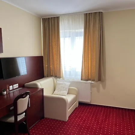 Guest house Prenocisca Zvezda 3*